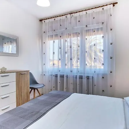 Apartment Dragica