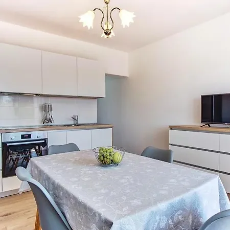 Apartment Dragica *